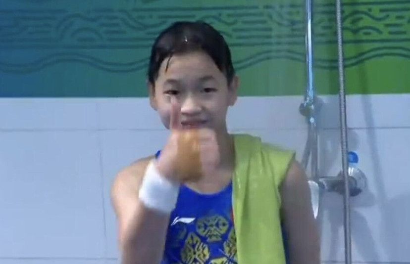 风间由美息子